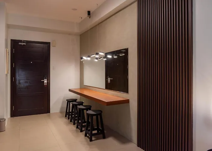 Apartment Stunning View Loft Type 1 Bedroom In Circulo Near Bridgetowne, Eastwood Fast Wi-fi Manila